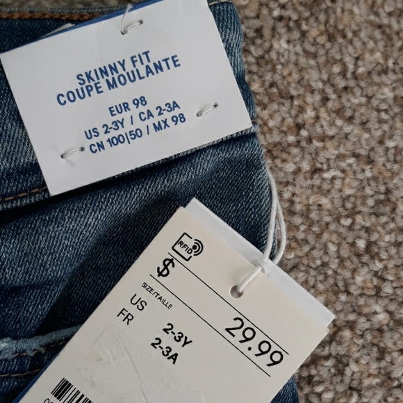 H&M - Picture 2 of 2